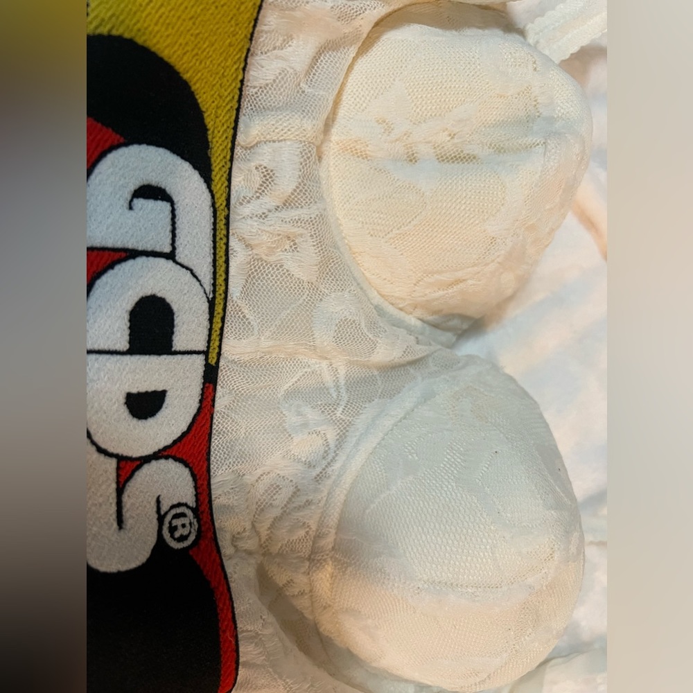 Gcds designer lace set Top/bra and bottom